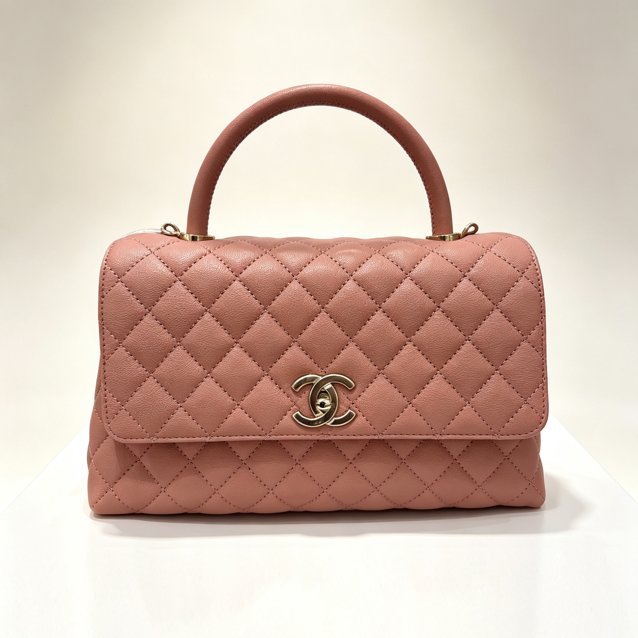 Chanel coco handle