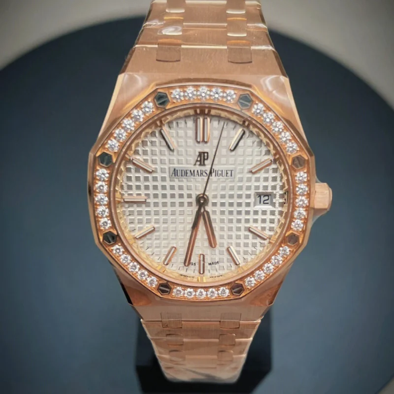 Alternative view of Audemars Piguet -Royal Oak 1261OR(AAAAA Version)